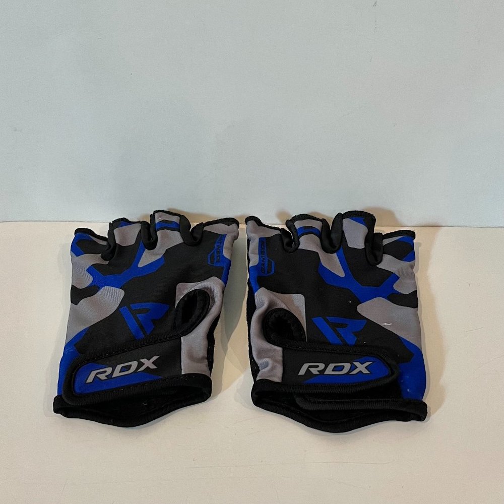 FREE WITH PURCHASE_RDX F6 Weight Lifting Half-Finger Gloves - Size M